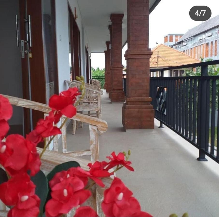 The Lonceng House By Sila Dharma Hotel Canggu Екстериор снимка